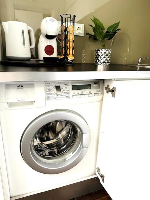 Luxury Flat In Downtown With Free Parking Budapest