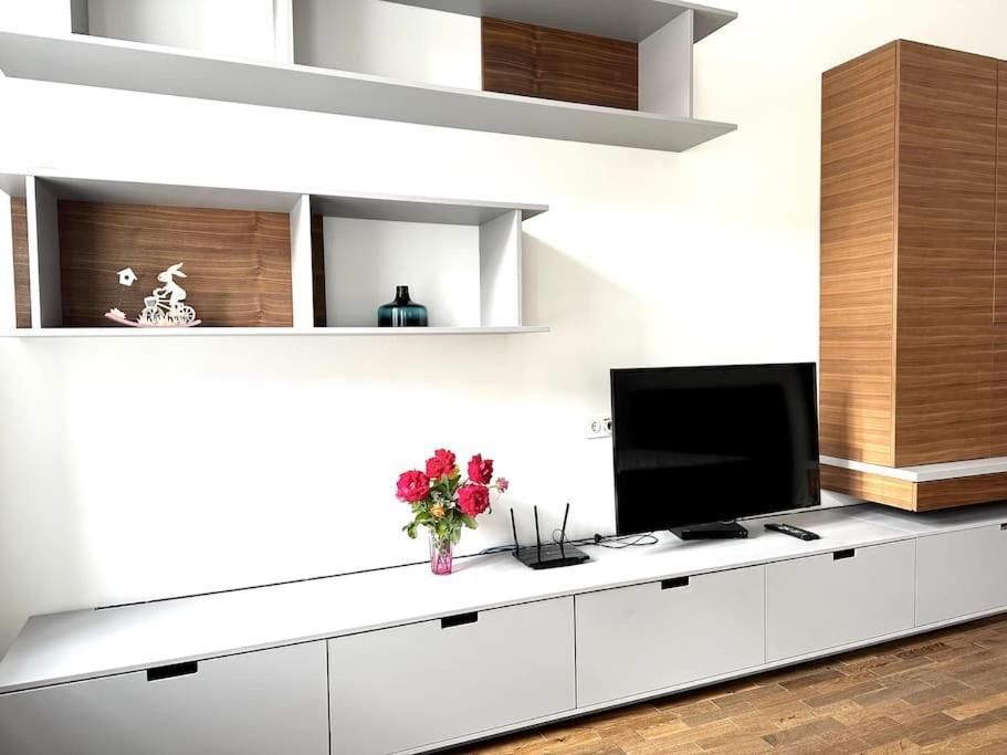 Apartamento Luxury Flat In Downtown With Free Parking